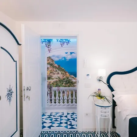 Diamond Ravello